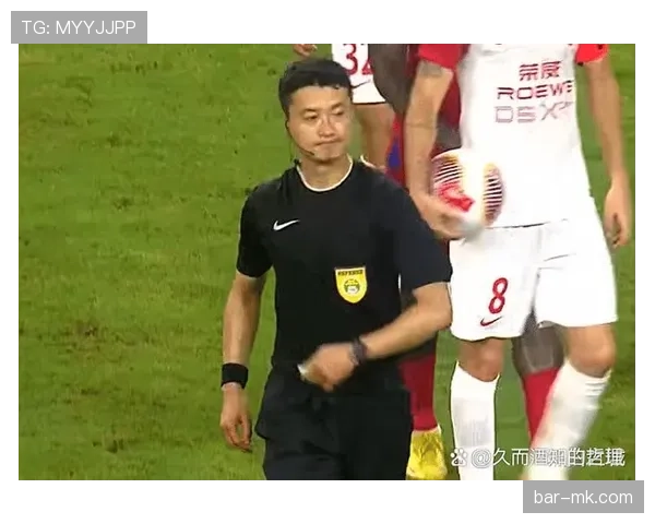 中超转会市场再掀波澜,多名国脚成各队争抢焦点 中超转会市场再掀波澜,多名国脚成各队争抢焦点