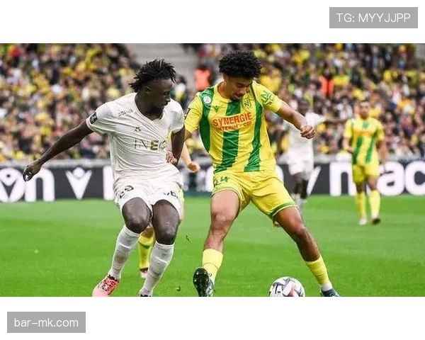 南特战士状态持续攀升,球队表现引热议 南特战士状态持续攀升,球队表现引热议