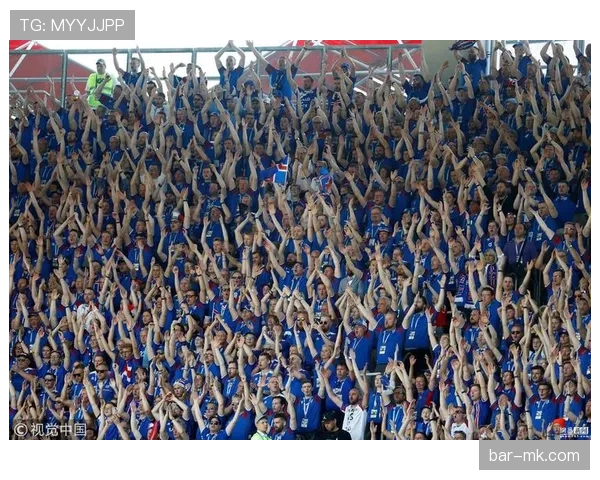 冰岛球迷维京战吼震撼世界杯赛场，点燃全场竞技激情