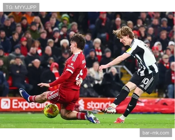 鲁本·迪亚斯:对阵利物浦、阿森纳等强队的关键防守表现