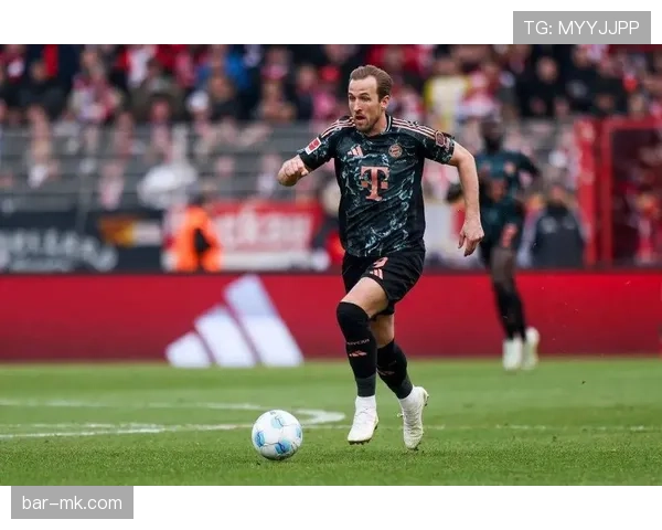 哈里·凯恩居然把家里装成了训练基地？这日常生活也太竞技了吧！